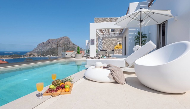 Sole | Mia Anasa - Luxury Suites