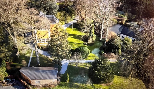 Spacious 6-bedroom villa with WiFi and fitness room in charming Overijse