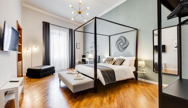 Spanish Steps Exclusive Apartment