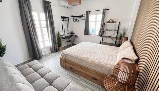 Studio 'Aeolian Blu 2' with Sea View, Wi-Fi and Air Conditioning