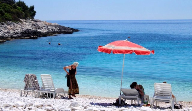 Studio flat with balcony and sea view Hvar (AS-5687-b)
