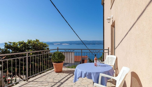 Studio flat with terrace and sea view Stanići, Omiš (AS-17894-b)