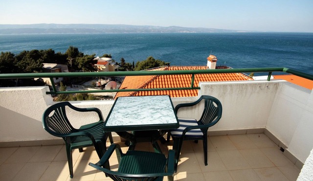 Studio flat with terrace and sea view Balića Rat, Omiš (AS-4868-b)