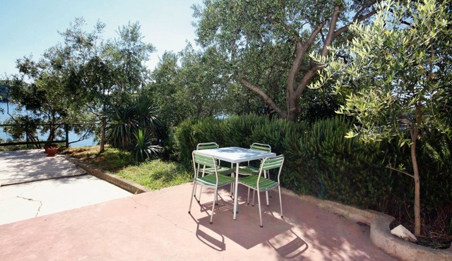 Studio flat with terrace and sea view Supetarska Draga - Gornja (Rab) (AS-5055-a)