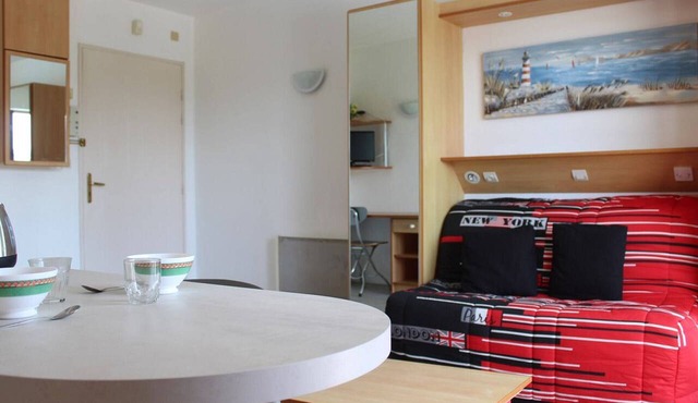 Studio for 2 near beach and port La Rochelle