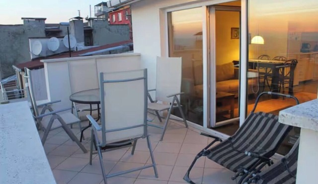 Studio in the Heart of the City 1