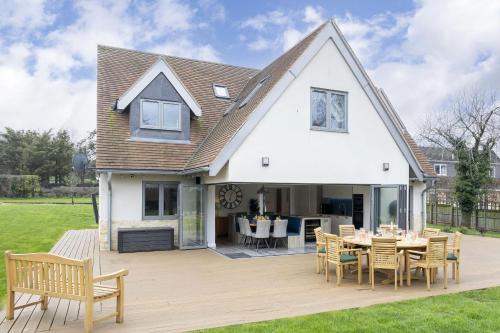Stunning Detached Countryside Home in Cheltenham