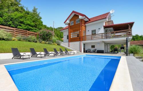 Stunning Home In Pregrada With Sauna