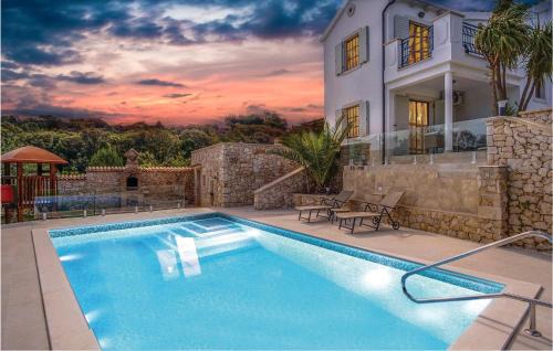 Stunning Home In Sveti Jakov With Sauna