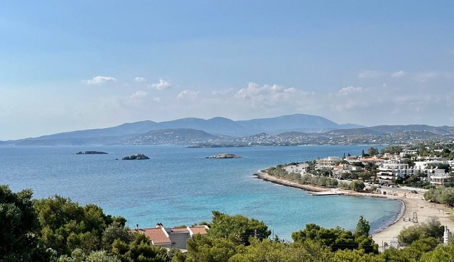 Stunning View Seaside 1-Bed Apartment in Saronida
