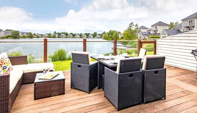 Summer Lake 32B, Meadowlark - Waterside Holiday Lodge, Tennis Court, Sleeps 7