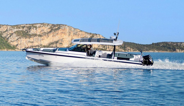 Sun-Kissed Sailing Adventure in the Stunning Islas Cícladas