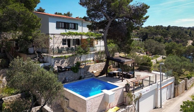 Sun Spalato Villa Mistral with Heated Pool