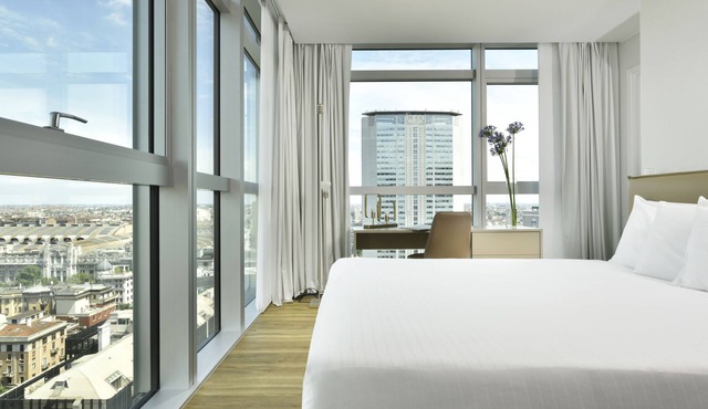 Superior three-room apartment with city view - Torre Galfa Milan | UNA Esperienze