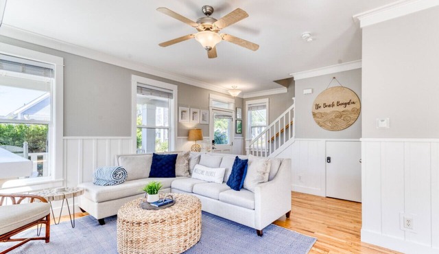 The Beach Bungalow @ Olivia Beach, sleeps 6