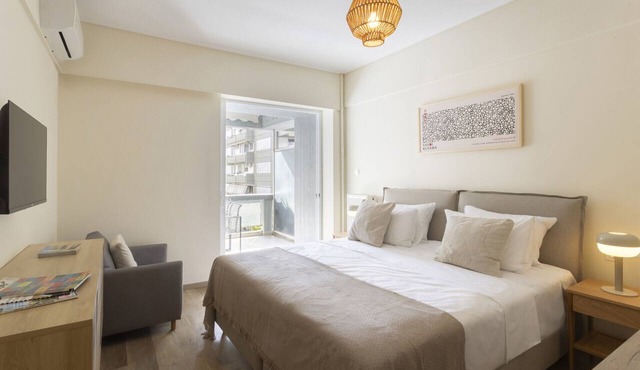 Thiseos 5-7&middot;Renovated Studio with Sea View