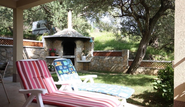 Three bedroom apartment with terrace and sea view Supetarska Draga - Gonar, Rab (A-2002-c)