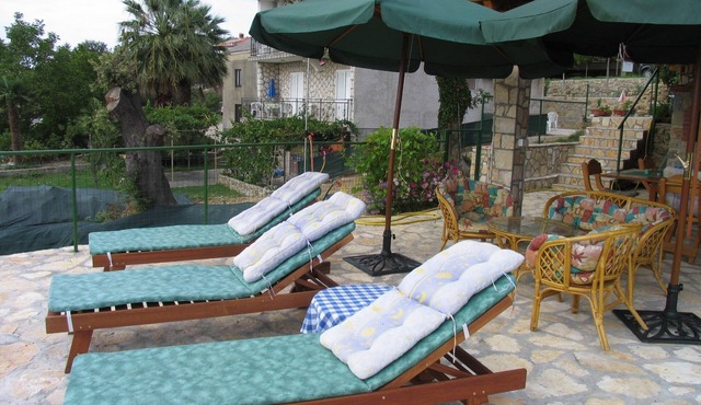 Three bedroom apartment with balcony and sea view Supetarska Draga - Gonar, Rab (A-4999-c)
