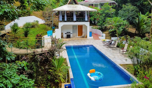 Three Off Grid Jungle Bungalows W/Private Natural Pools, Waterfalls & Trails
