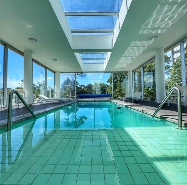 Torre Bellagio - Piso 17 - Full Amenities - 4 Pax - Piscina Climatizada