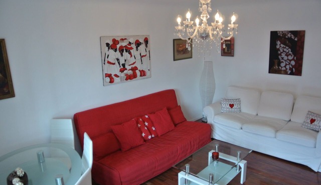 Totally new apartment, central location, competitive price, WiFi, elevator