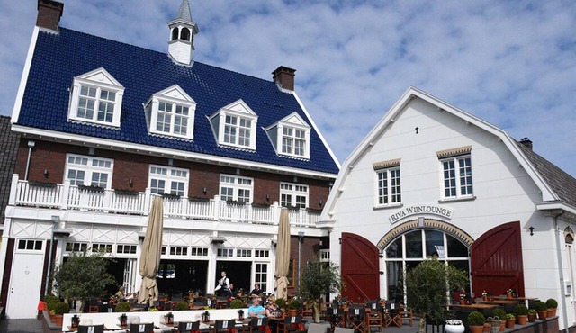 Tranquil Oasis | Soothing Gooimeer Lake & Tafelbergheide Getaway | 2 Units