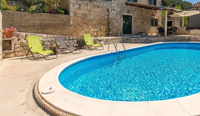 Two bedroom apartment with terrace and sea view Babino Polje, Mljet (A-19559-a)