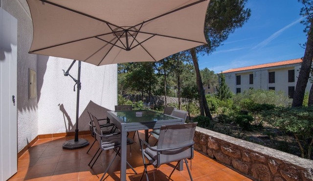 Two bedroom apartment with terrace Veli Lošinj, Lošinj (A-19700-a)