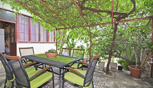 Two bedroom apartment near beach Dugi Rat, Omiš (A-7575-c)