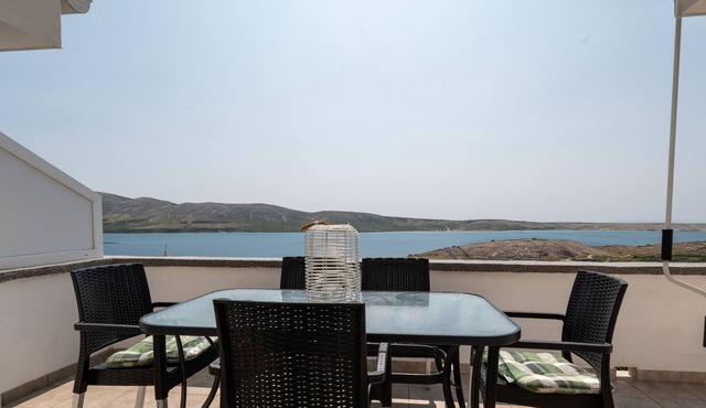 Two bedroom apartment with a swimming pool Zubovići, Pag (A-9365-b)