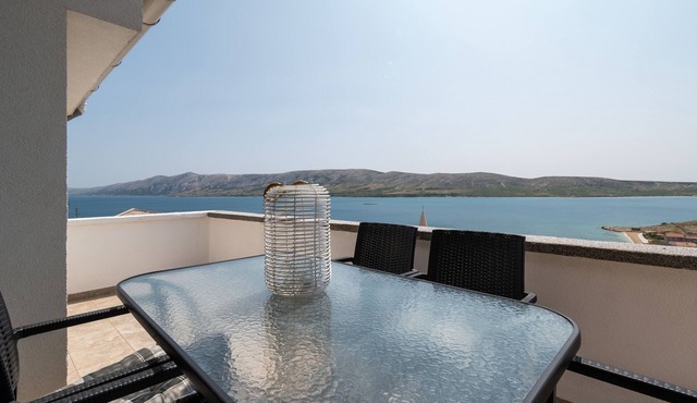 Two bedroom apartment with a swimming pool Zubovići, Pag (A-9365-a)