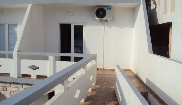 Two bedroom apartment with terrace and sea view Metajna, Pag (A-12443-a)