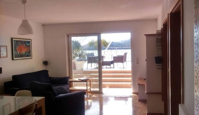 Two bedroom apartment near beach Tisno (Murter) (A-14346-b)