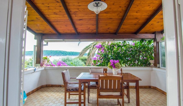 Two bedroom apartment near beach Barbat, Rab (A-14884-a)