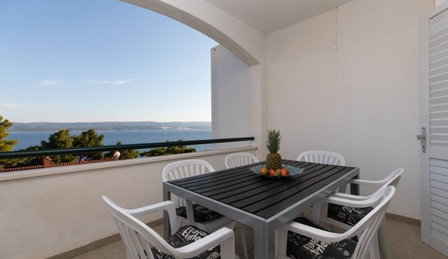 Two bedroom apartment with terrace and sea view Medići, Omiš (A-1046-e)