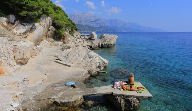 Two bedroom apartment with terrace and sea view Marušići, Omiš (A-1040-d)
