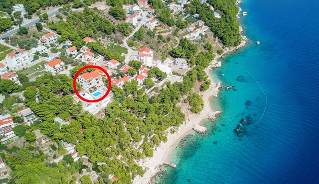 Two bedroom apartment with balcony and sea view Marušići, Omiš (A-10009-a)