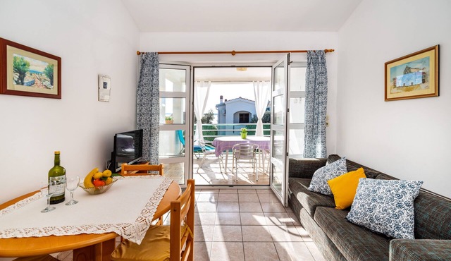 Two bedroom apartment with terrace and sea view Mandre (Pag) (A-13015-b)