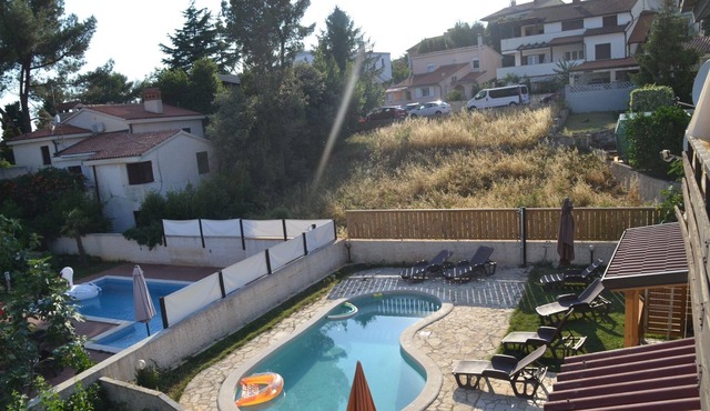 Two bedroom apartment with terrace Pješčana Uvala, Pula (A-19690-c)