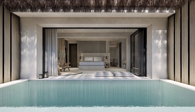 Unique Design Suite with Breakfast - next to the Beach - Adults Only