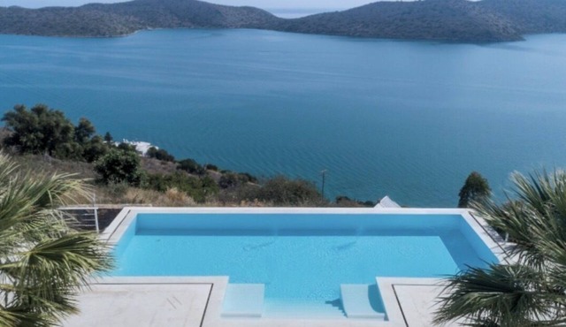 Unique villa with breathtaking sea view : Emotion Art Villa