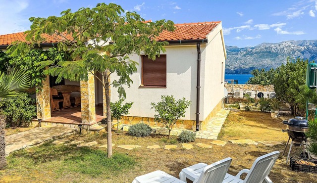 Vacation home Nada by Interhome