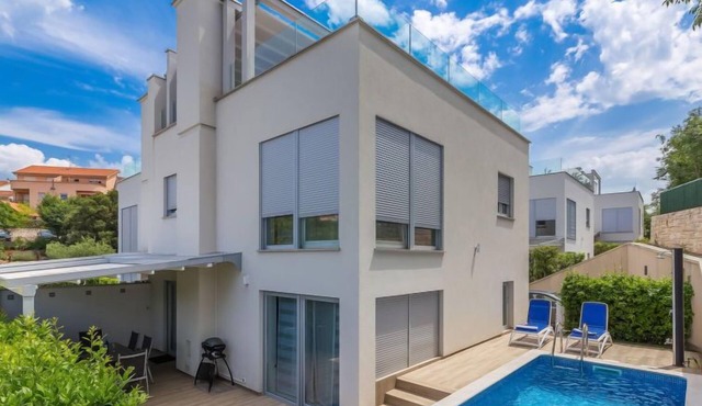 Vacation home Nika by Interhome