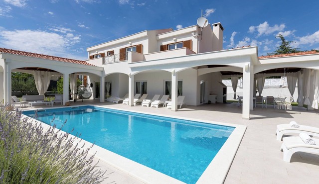 Vacation home Olivia by Interhome