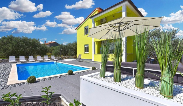 Villa 2115/39446 (Istria - Galižana), 5000m from the beach