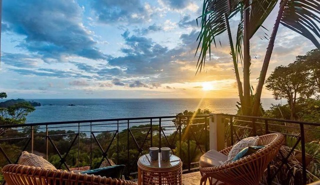 Villa Amor del Mar with Breathtaking View of Ocean & Jungle