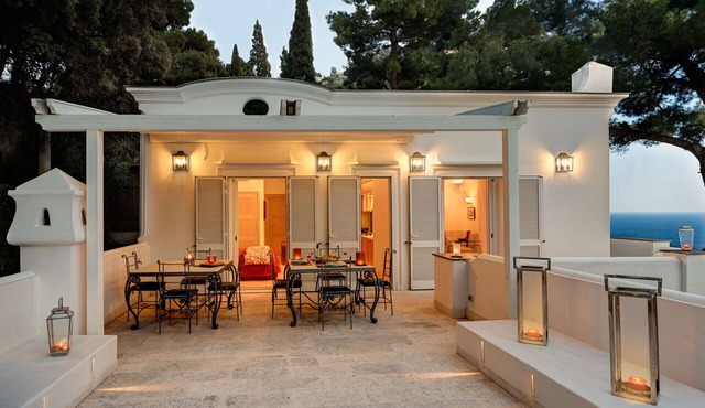Villa Bougainvillea-Luxurious Villa located just minutes from LaPiazzetta