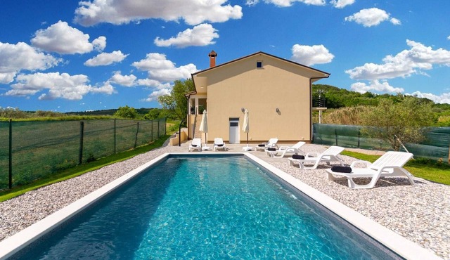 Villa Butoniga Nature with a private swimming pool