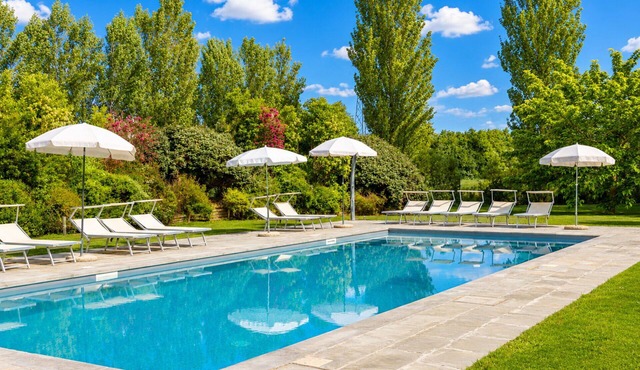 Villa Cangeli - Vacation Rental with swimming pool in Valdichiana, Tuscany.