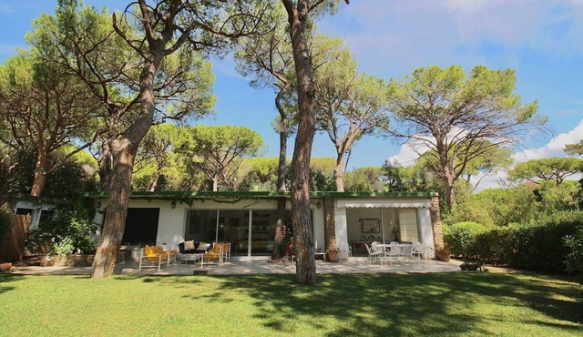 VILLA CORALLO - Four Bedroom Villa, Sleeps 8